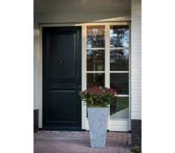 Artstone Kunststoff-Vase Ella, eckig, schwarz